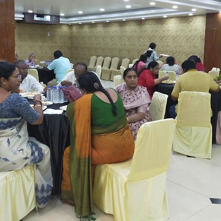 The Adventure Luxury Hotel Bhubaneswar Extérieur photo